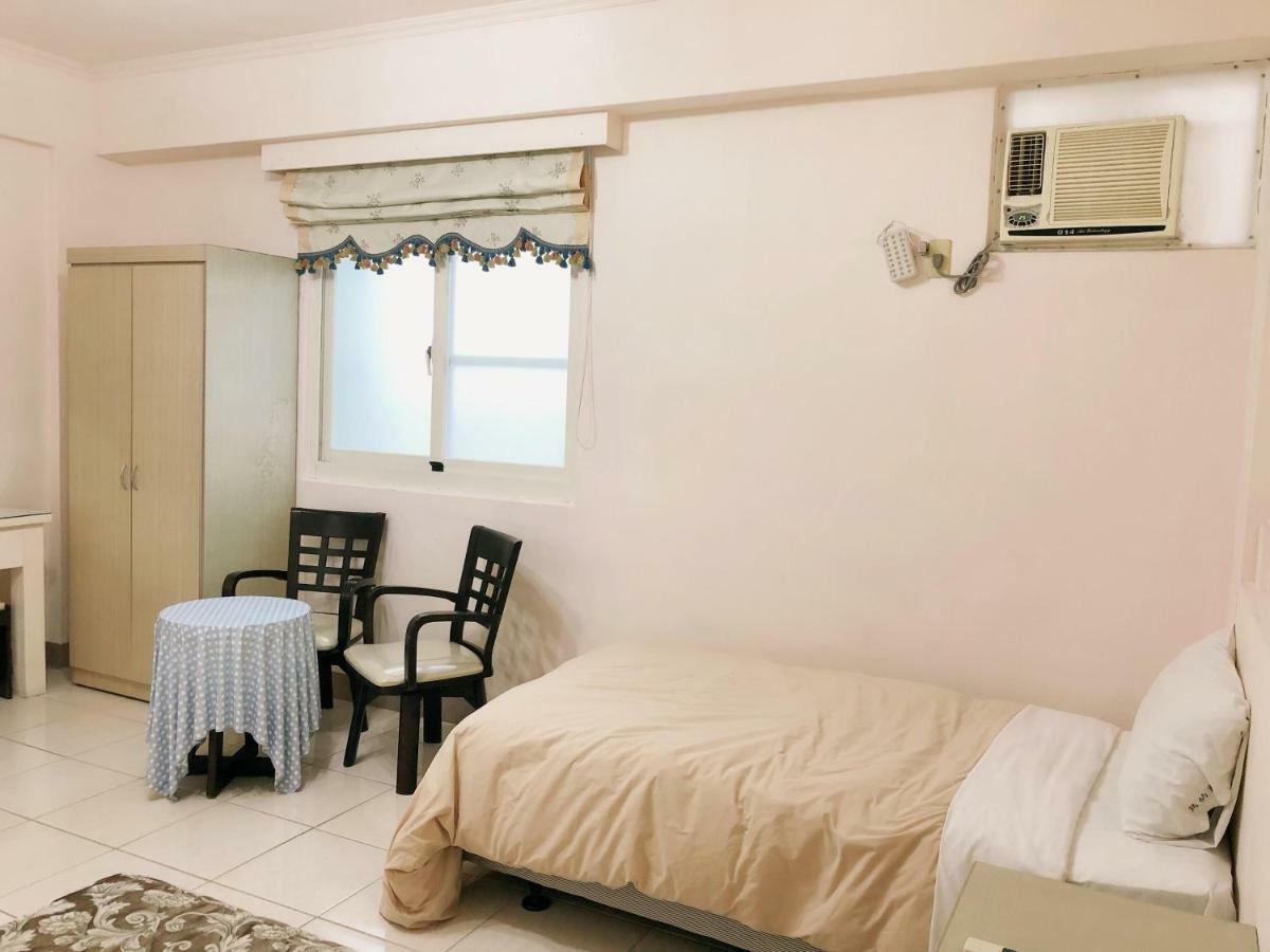 Yun'S Homestay Луодонг Екстериор снимка