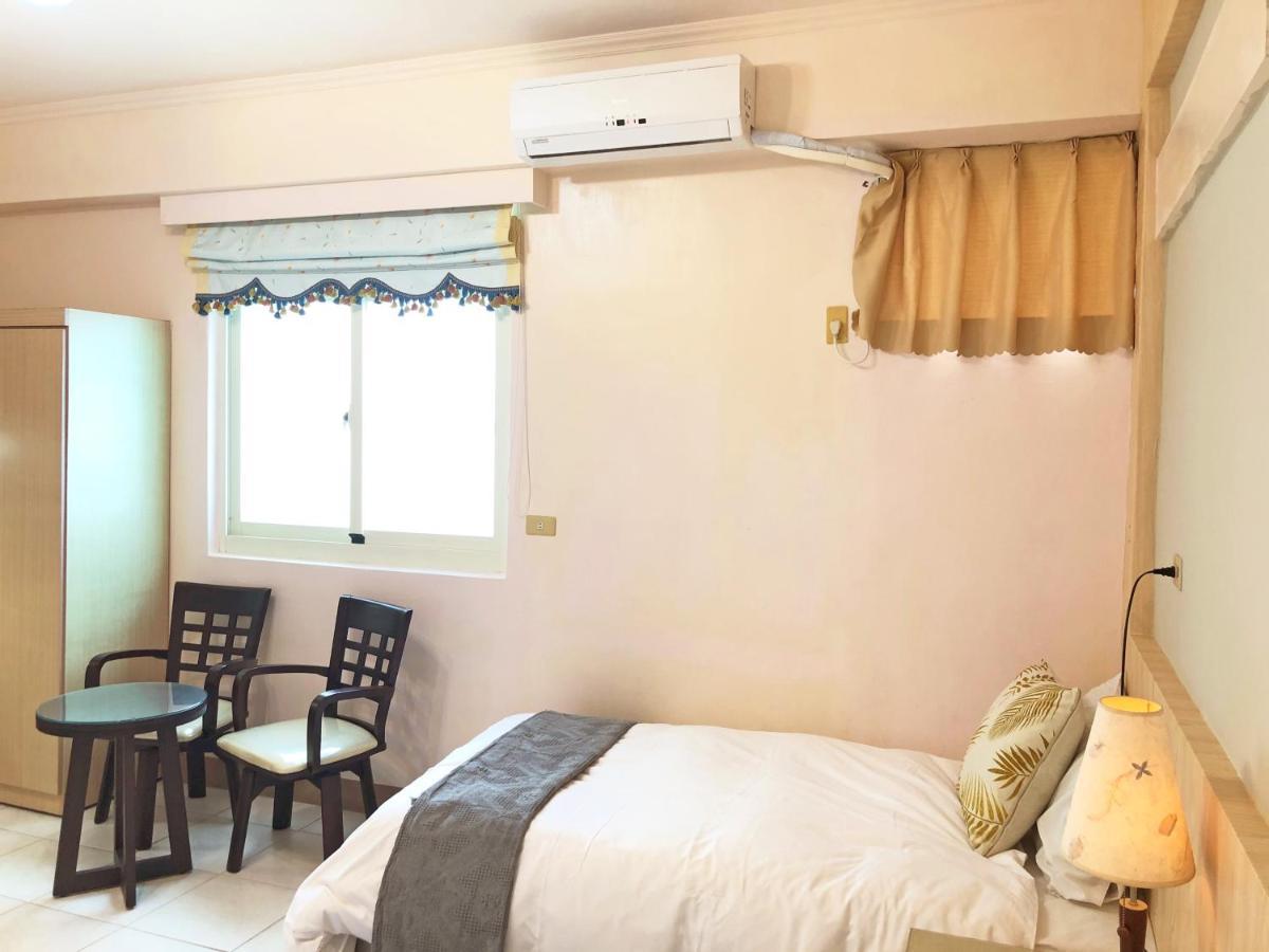 Yun'S Homestay Луодонг Екстериор снимка